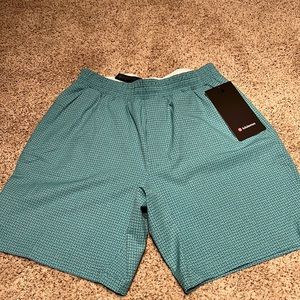 New Lululemon board shorts